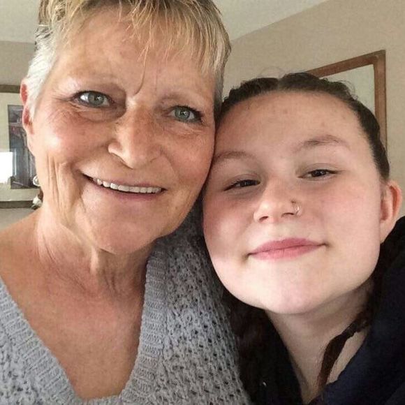 Meet your Posher, Charlene - Picture 1 of 1